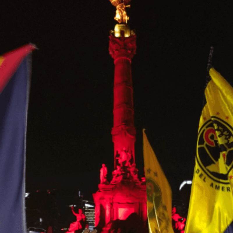 El Ángel se pinta de amarillo y los americanistas copan las calles de la ciudad