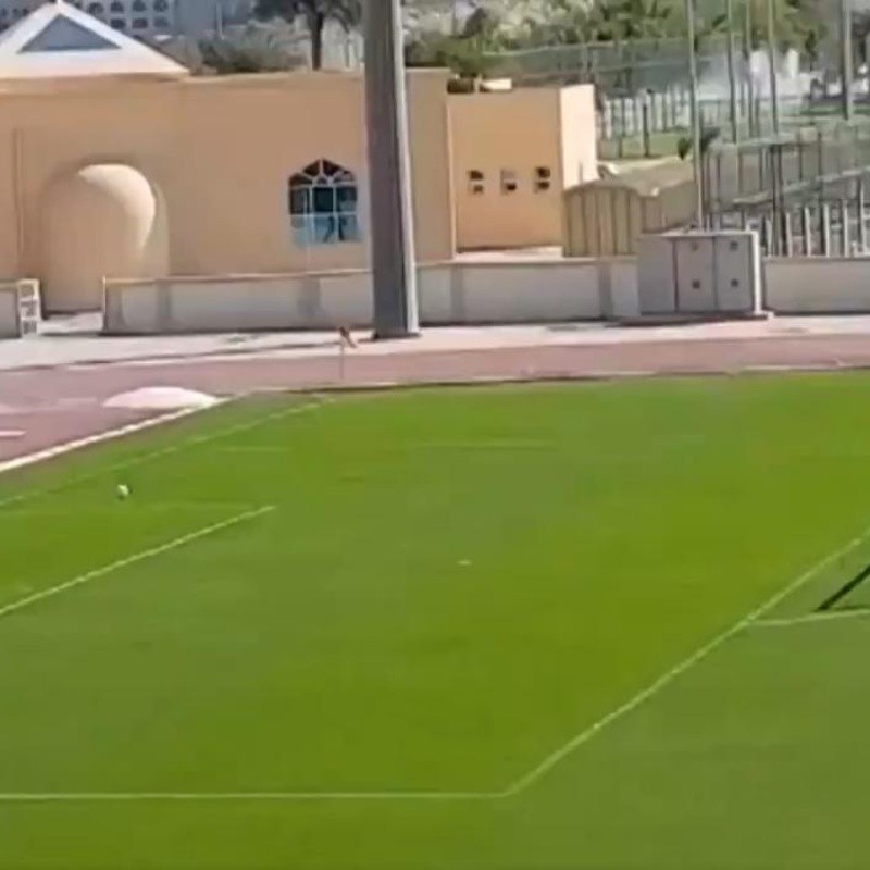 El arco a arco en el entrenamiento de River entre Armani y el joven Centurión