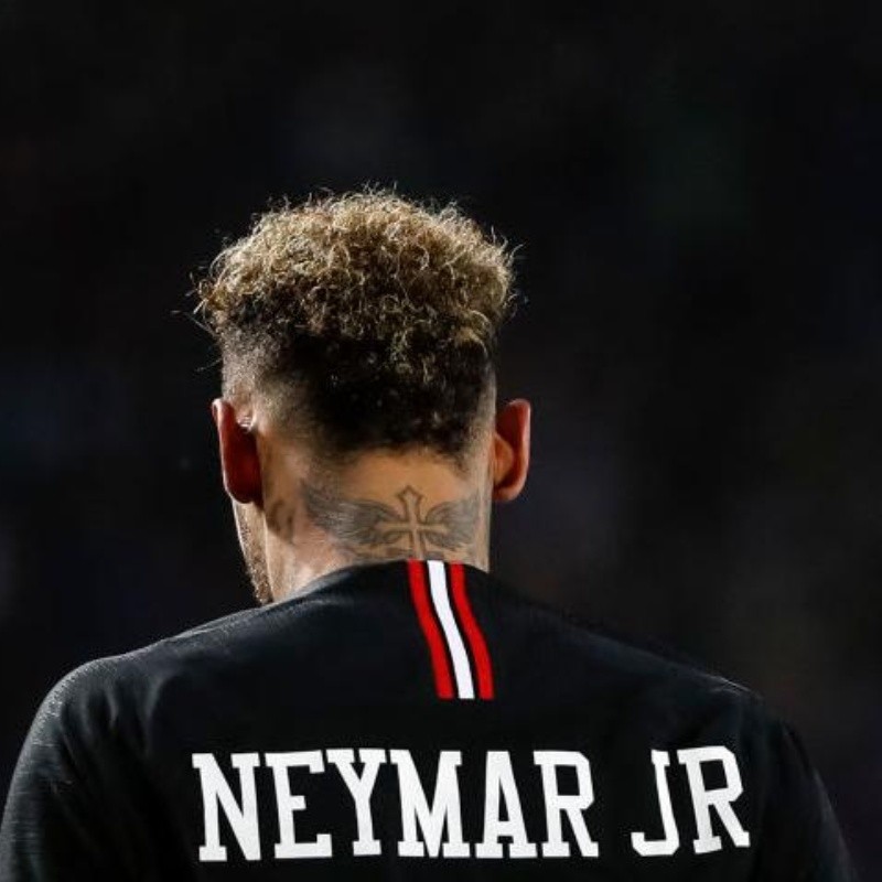 Se pasan: los mejores memes del nuevo look de Neymar