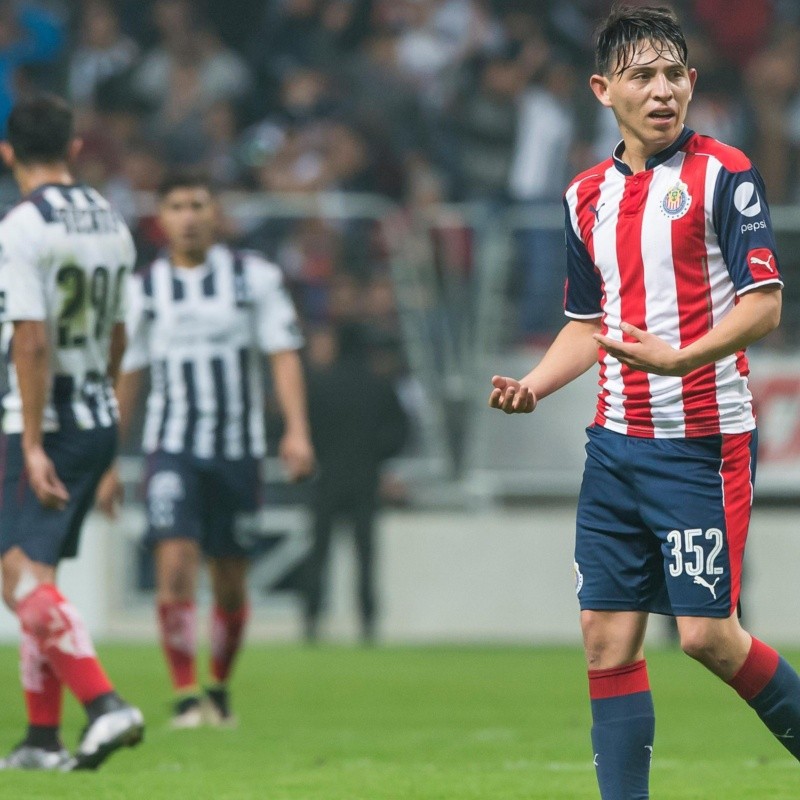 Oficial: Cruz Azul le quita una joya a Chivas