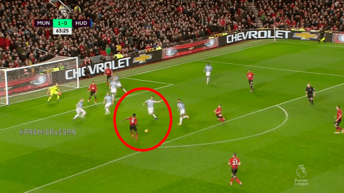 ¡Para Mou que lo mira por TV!: Tremendo golazo del Manchester United
