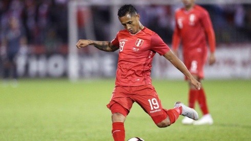 EN VIVO | Yoshimar Yotún titular en Perú ante El Salvador