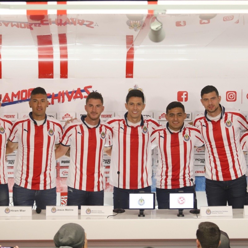 Chivas presentó a sus refuerzos y prometió no seguir fracasando