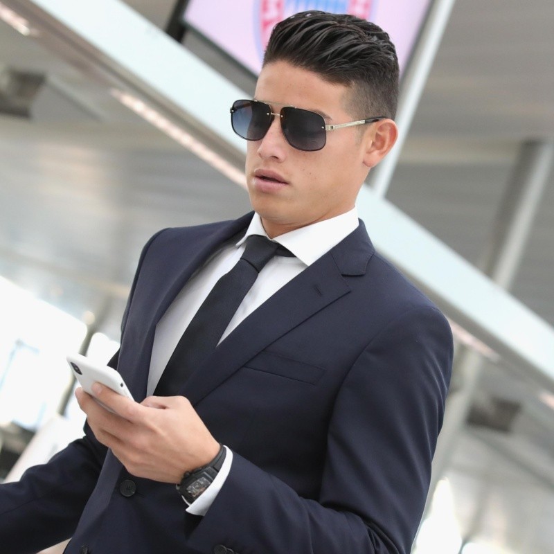 Jorge Mendes encabeza una reunión clave para definir el futuro de James Rodríguez