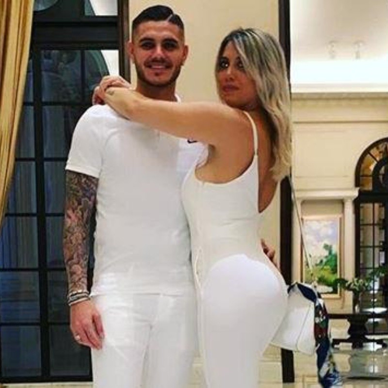 Wanda Nara y Mauro Icardi se vistieron todo de blanco para recibir al 2019