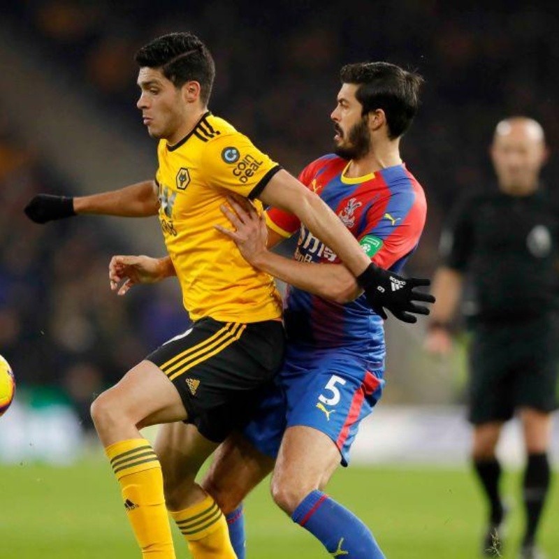 Empezó mal el año para Raúl Jiménez: Wolverhampton perdió ante Crystal Palace