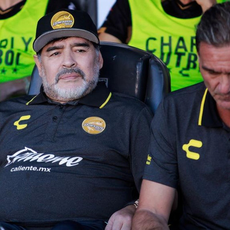 Islas se despidió de Maradona: "Te deseo lo mejor, Diego"