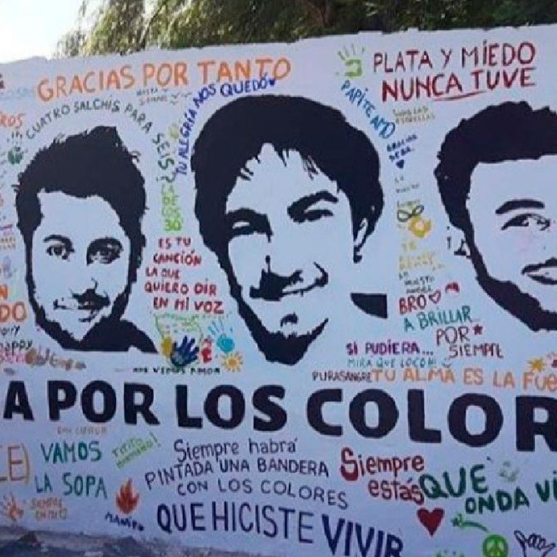 Inauguraron un mural en homenaje a los amigos que fallecieron yendo a ver a Boca