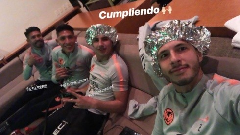 Guido Rodríguez y Jorge Sánchez cumplieron sus promesas de Campeón.