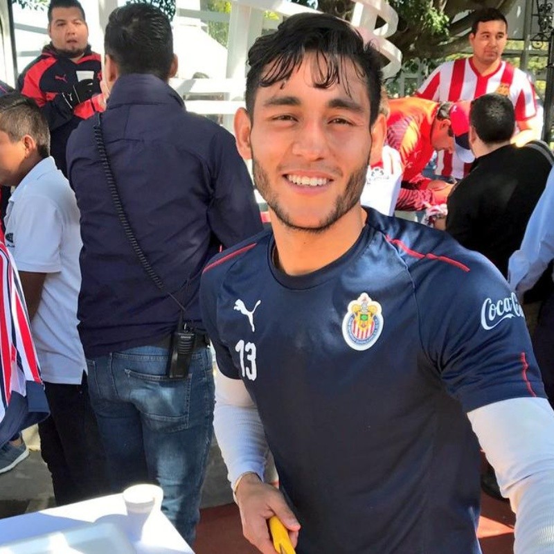 Los refuerzos como Reyes: Chivas compartió el día con su afición