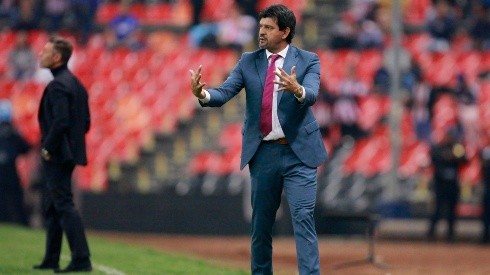 José Saturnino Cardozo aplaudió a su equipo. (Foto: Jam Media)
