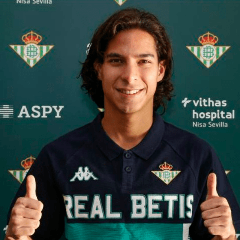 Diego Lainez fue presentado de manera oficial en el Betis: "Es un gran club"