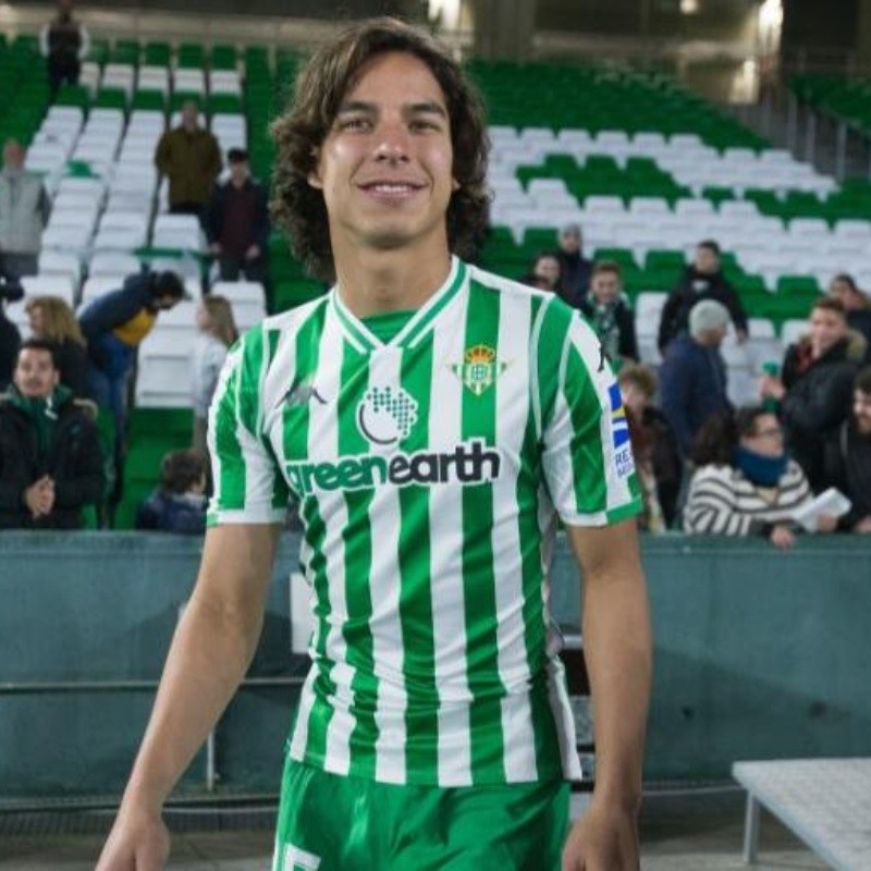 El detalle que podría retrasar el debut de Lainez con el Betis