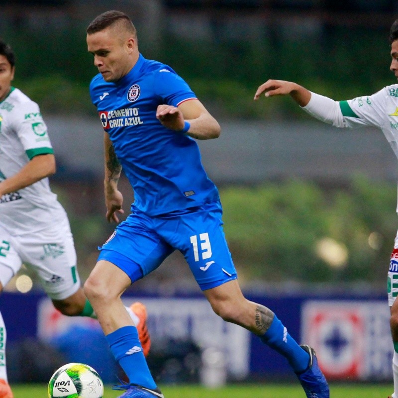 En una noche de golazos, León le asestó otro golpe a Cruz Azul