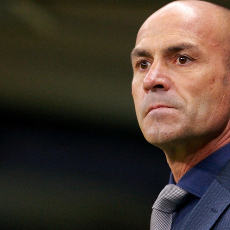 A la distancia, Paco Jémez recordó el término "cruzazulear"