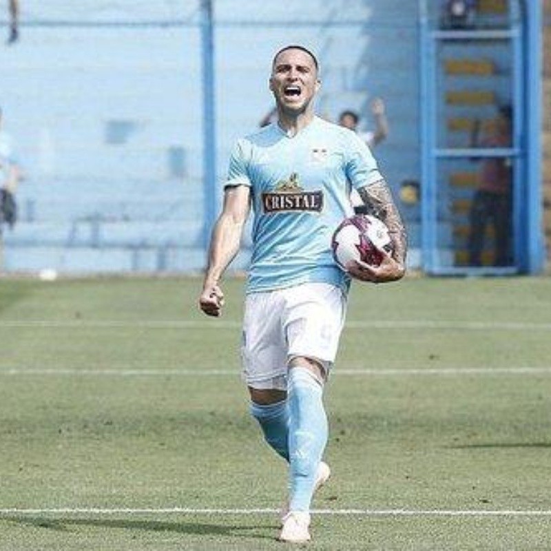 Alexis Mendoza quiere mantener en sus filas al goleador del Sporting Cristal