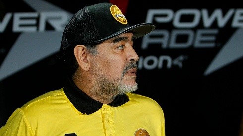 Diego Maradona, técnico de Dorados.