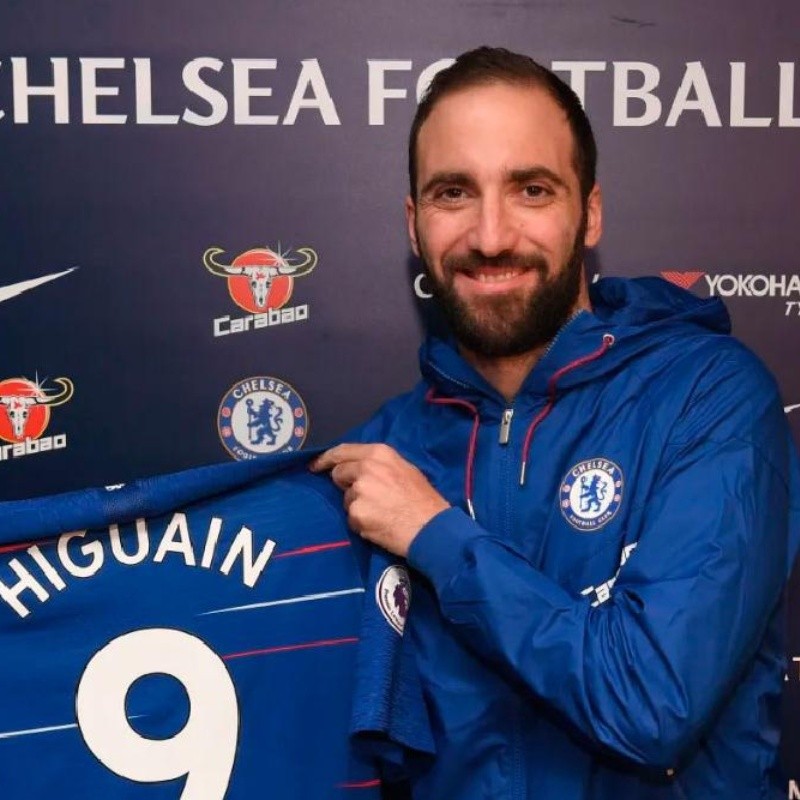 Oficial: Higuaín es nuevo jugador del Chelsea