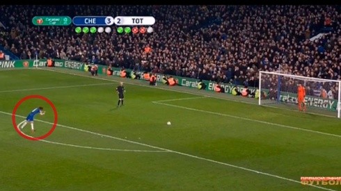 David Luiz pateó un penal rarísimo que metió al Chelsea en la final
