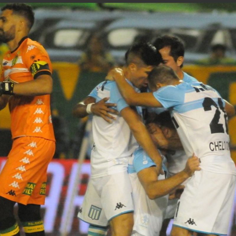 Con más fortuna que fútbol, Racing le ganó a Aldosivi casi sin proponérselo