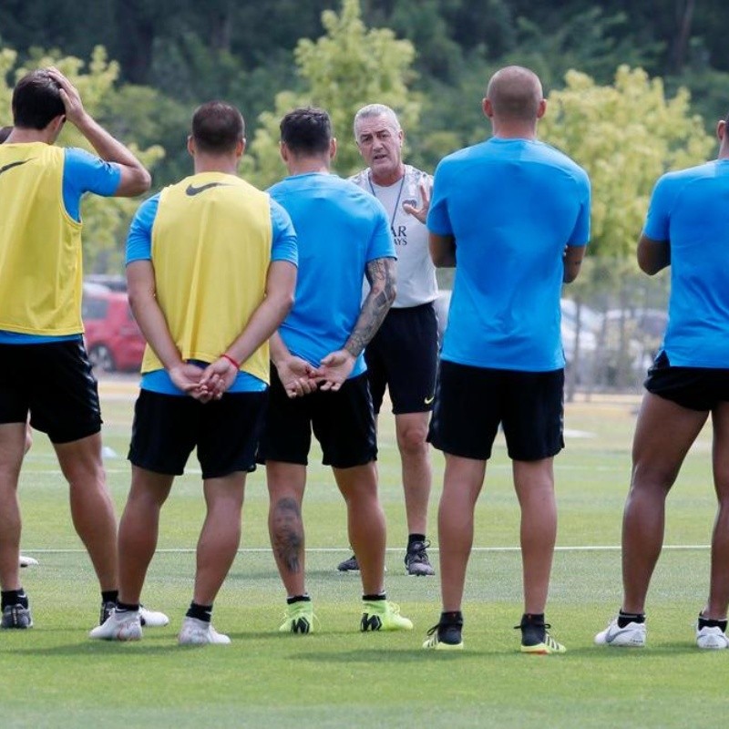 ¿Libera cupo? Uno de los extranjeros de Boca dejó el entrenamiento