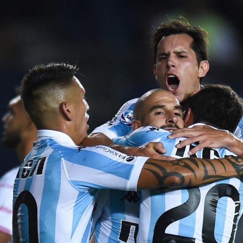 Aunque perdonó una y mil veces, Racing ganó y no para de soñar