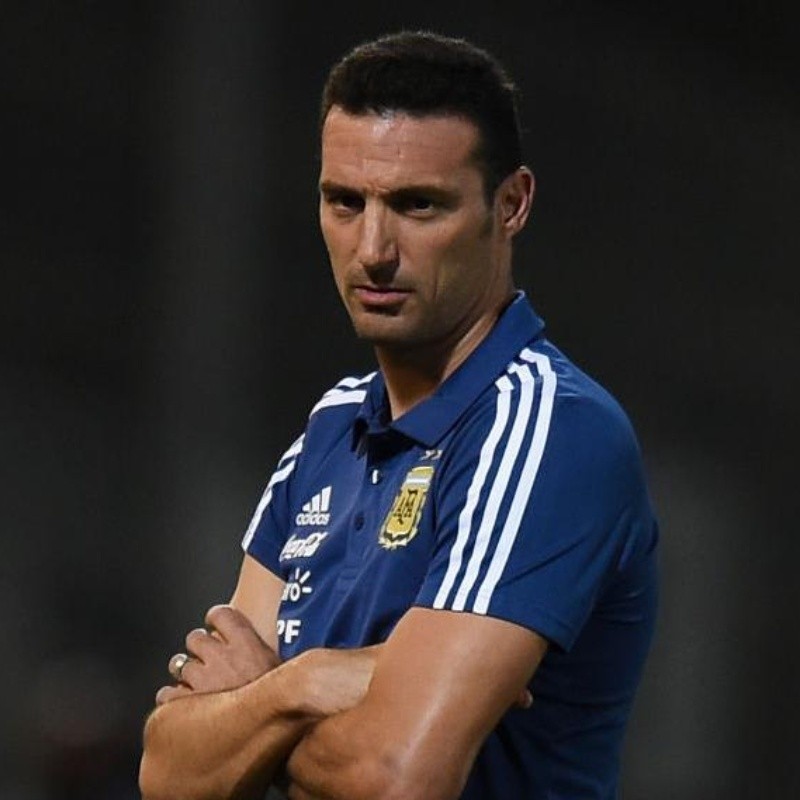 Scaloni reveló que hace mucho tiempo que no habla con Messi