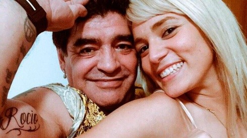 Nueva locura del 10: Maradona taparía el tatuaje que tiene de Rocío Oliva con una curiosa imagen