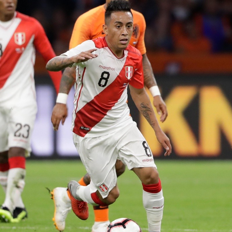 Cueva ya enamoró a los fans del Santos