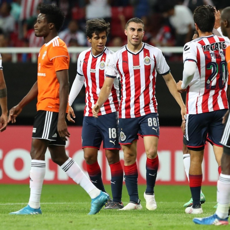 Francotirador: el ex-Chivas que sigue con sus problemas de conducta