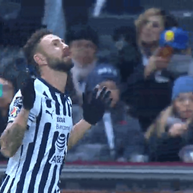 Y un día regresó a México: Miguel Layún debutó en Rayados y fue muy aplaudido