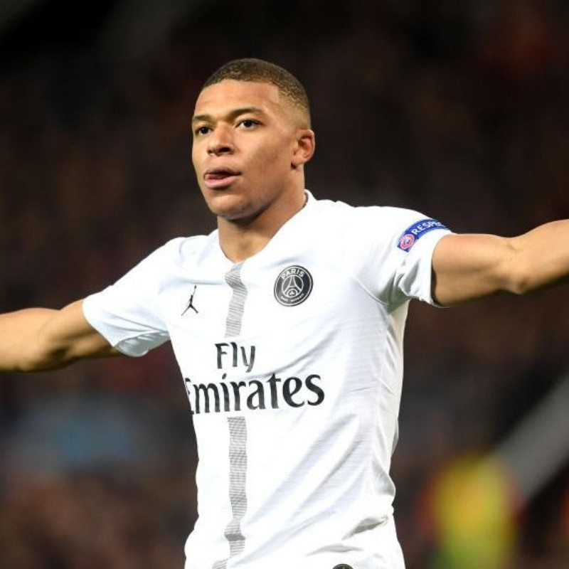 Mbappé silenció Old Trafford para poner al PSG 2-0 sobre el United