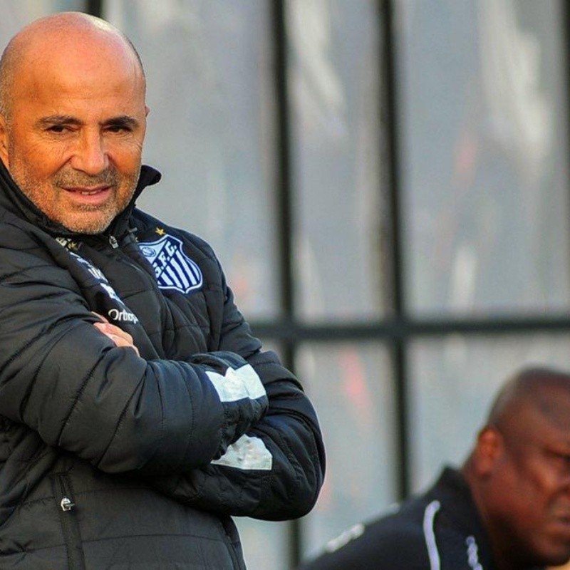 De todo menos puntería tuvo el Santos de Sampaoli en su debut