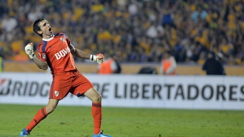 Barovero, en la final de la Copa Libertadores 2015 con River.