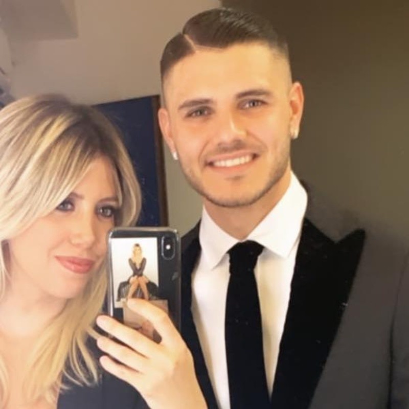 Mauro Icardi y un frío saludo, con foto caliente, para Wanda Nara por San Valentín