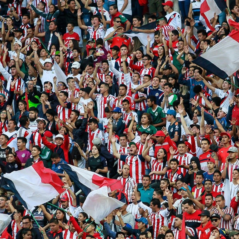 La afición de Chivas tendrá una ayuda extra contra Atlas