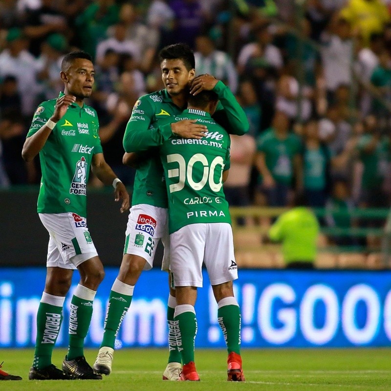 Con un Ángel Mena en modo Messi, León bailó a Toluca