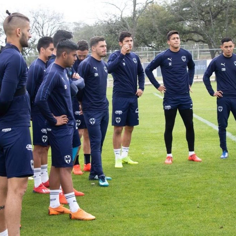 Rayados muestra como se prepara en la previa del partido ante Chivas