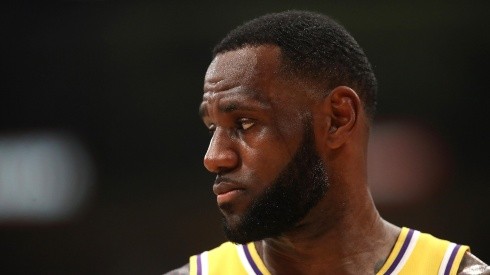 LeBron le respondió a los que opinan que no debería jugar más este año con los Lakers