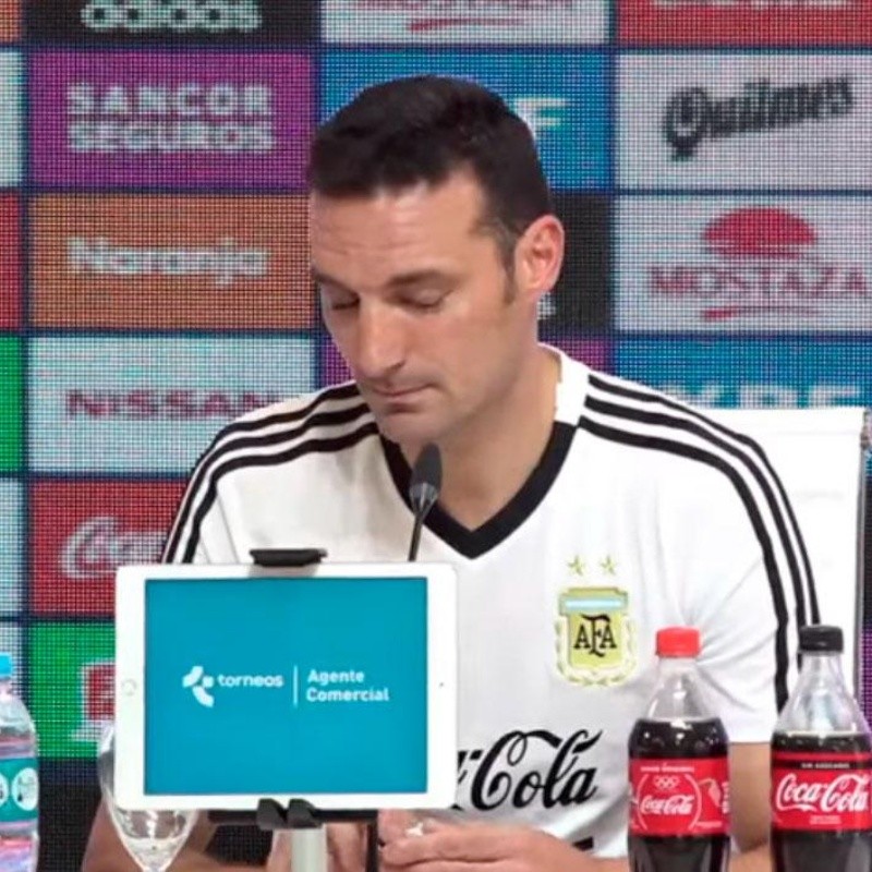 Scaloni no se incomodó ni un poco cuando le preguntaron por su título de técnico