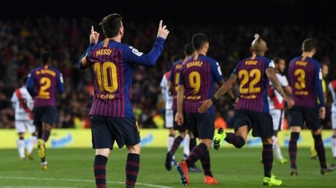 EL DIEZ. Messi celebra su gol tras el 2-1 del Barcelona sobre Rayo Vallecano (Foto: Getty).