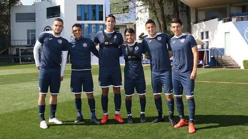 Los seis jugadores convocados por sus selecciones. (Foto: Cruz Azul)