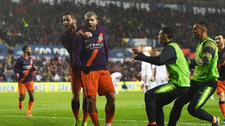 Festejo de Agüero y locura para el City.