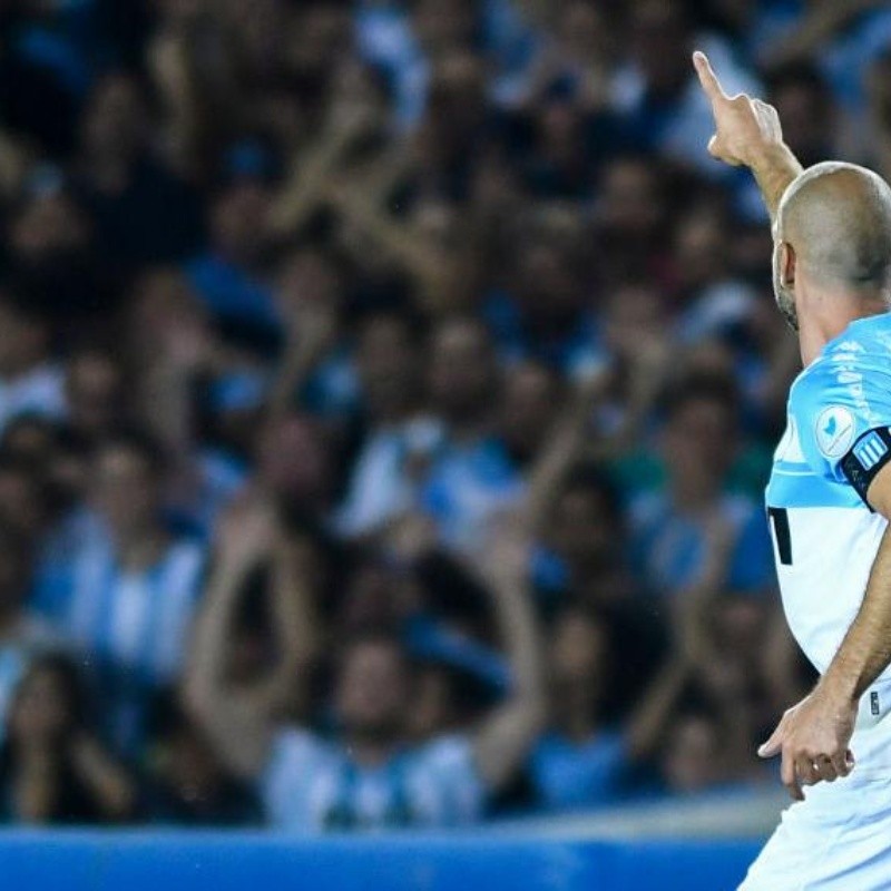 De la mano de Licha: ante Belgrano, Racing ganó la primera de las tres finales