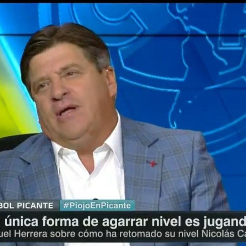 Miguel Herrera eligió entre Henry Martín y Nico Castillo