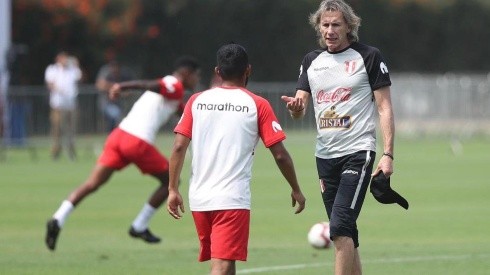 Dos jugadores con un lugar definido en el once titular de la Selección de Perú