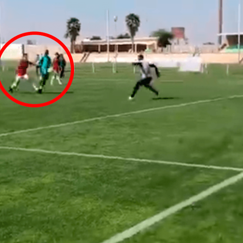 Vaselina y golazo de Marlos Moreno en el entrenamiento de Santos