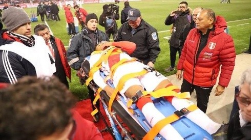 Muy preocupante: Christofer Gonzales salió lesionado