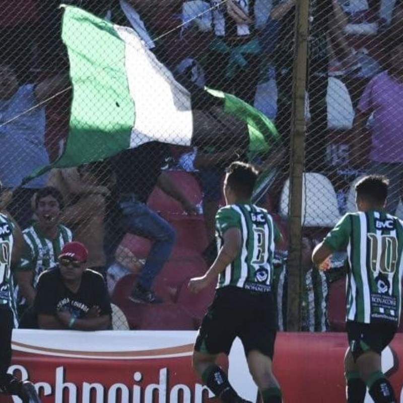 Villa Mitre dio el gran golpe y sacó a Newell's de la Copa Argentina