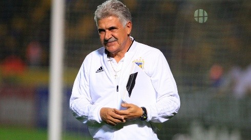 Tuca Ferretti no le teme al América